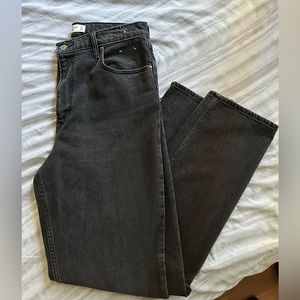 NWOT Abercrombie & Fitch The 90’s Straight Ultra High Rise Jeans